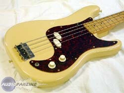 Fender Bullet Bass Deluxe B-34