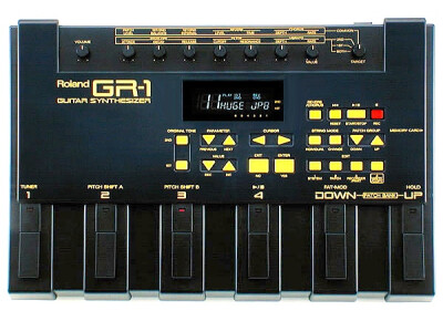 Roland GR-1 Guitar Synthesizer