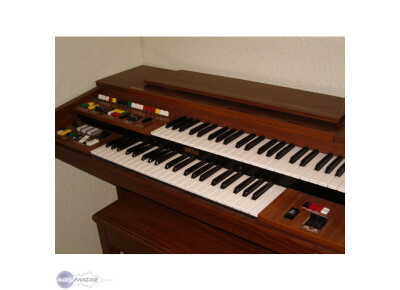 Yamaha Electone B405