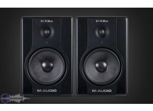 M-Audio BX8a Deluxe