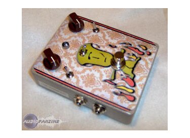 FuzzHugger (fx) The Hugger v2