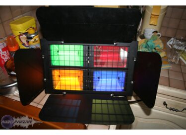 Showtec changeur de couleurs