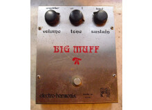 Electro-Harmonix Big Muff Pi "Ram's head"