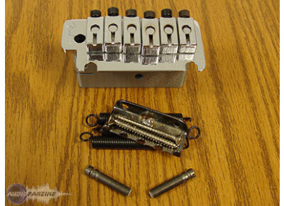 Fender Deluxe Locking Tremolo