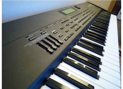 Roland XP-80