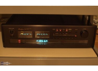 Accuphase T-106