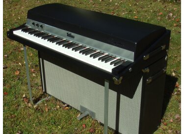 Fender Rhodes Mark I Suitcase Piano