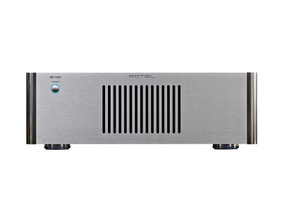 Rotel RB-1582