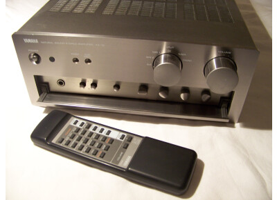 Yamaha AX-10