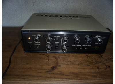 Sansui AU-555