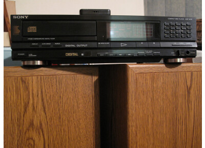 Sony CDP-M75