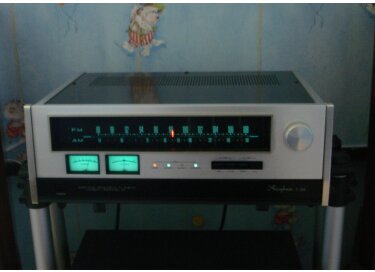 Accuphase T-100