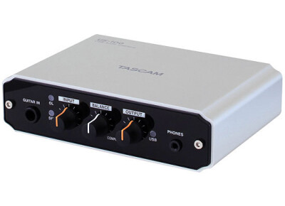 Tascam US-100