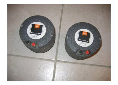 JBL 2461