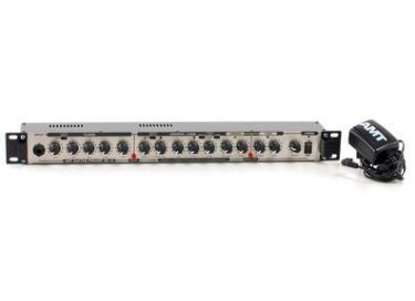 Amt Electronics SS -10 Pro Studio Rackmount Guitar Preamp