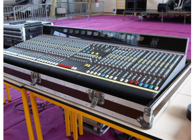 Allen & Heath GL3300 40/8/8/2