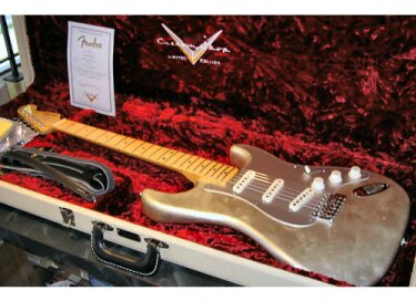 Fender Custom Shop Masterbuilt Master Salute Stratocaster (by Yuriy Shishkov)