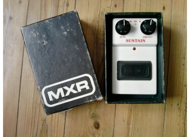 MXR M163 Sustain