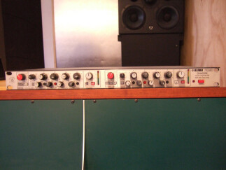 Klark Teknik DN422 M