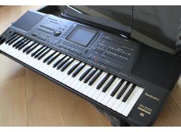 Technics KN 2000