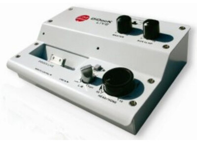 SM Pro Audio DiDock