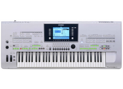 Yamaha Tyros 3