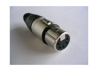 Neutrik NC5FX