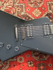 Gibson Explorer gothic 98 ze l'aime!