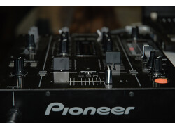 La DJM 400 Pioneer