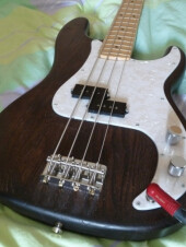 Precision bass \"hand crafted\"