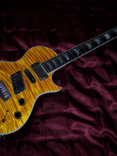 Gibson Nighthawk Custom refinished (1993)