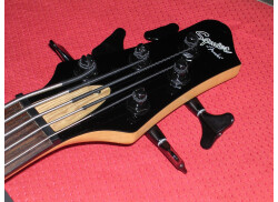 Basse Squier by Fender MB 5 black metallic