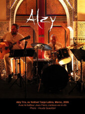 Alzy Trio au festival Tanja Latina, Maroc, 2009. Avec le batteur Jean-Pierre Jackson en invité. Photo : Houda Gueddari.