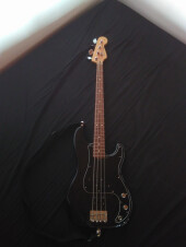 Precision Bass Special Deluxe