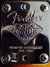 Plaque que Fender a mis sur tous ses modèles en 2006.